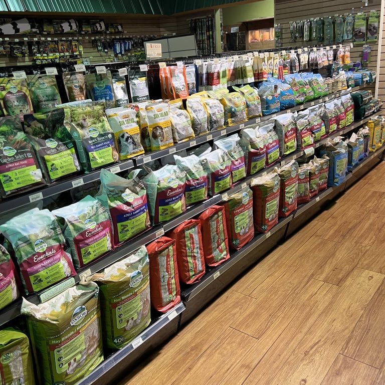 pet toys in racine, pet food in racine, pet supplies in racine